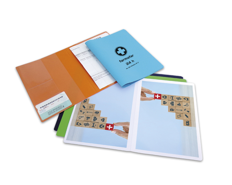 GARDE-ORDONNANCE AVEC 3 PORTE CARTE